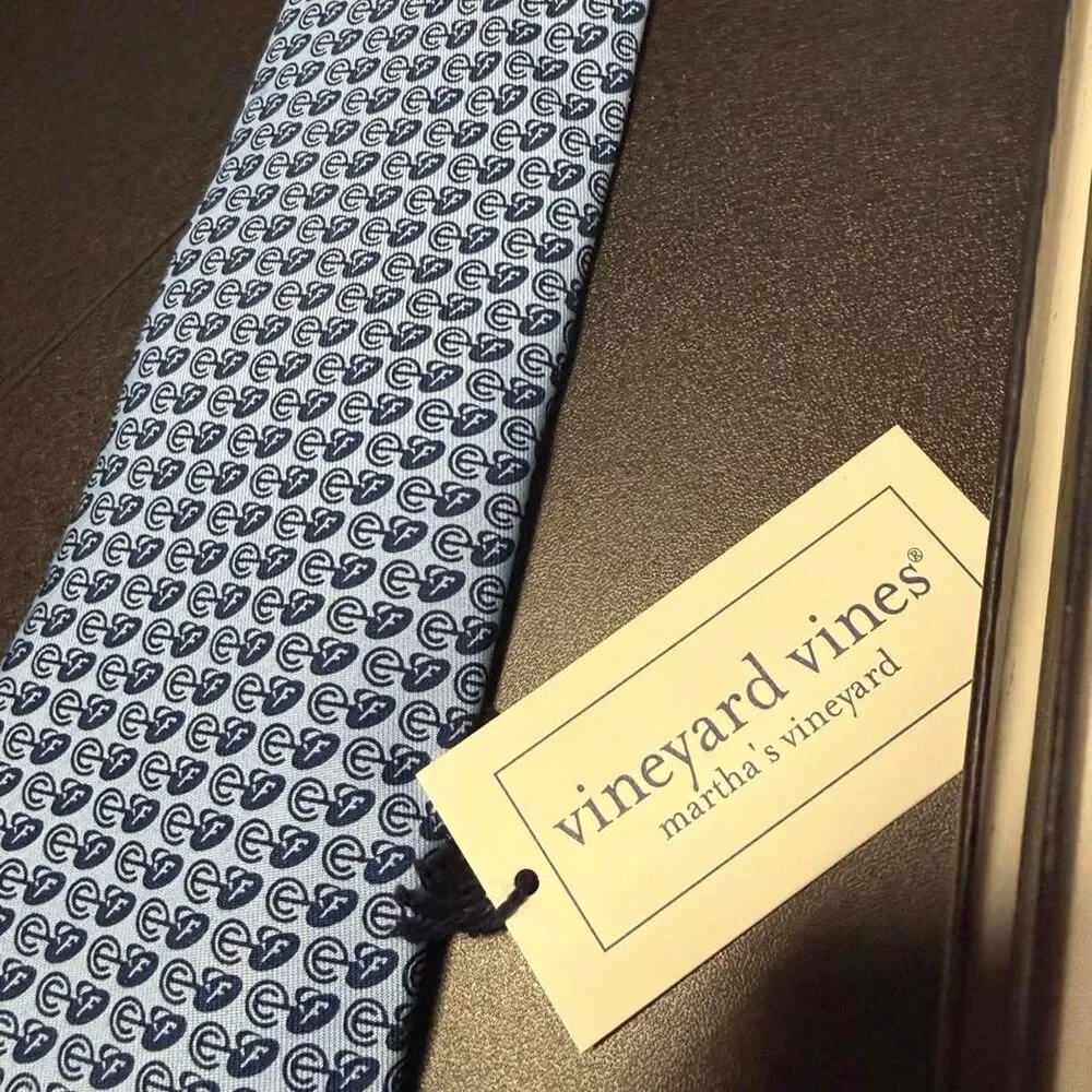 Vineyard-vines Men's Pink and Blue Accessory